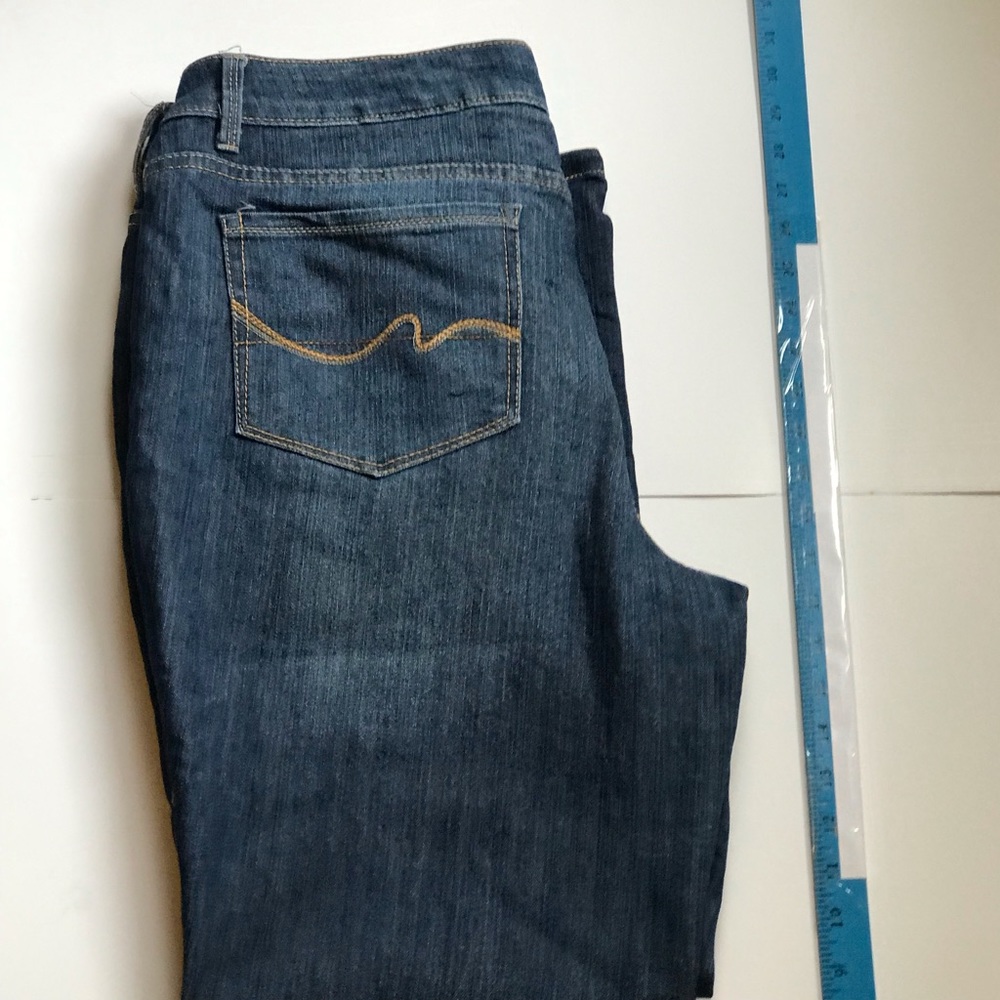 ♦️Sz 18P | Faded Glory | Boot Cut | Curvy Jean’s - Picture 2 of 6